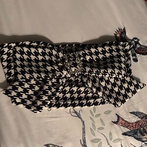 Black and White Houndstooth Tube Top